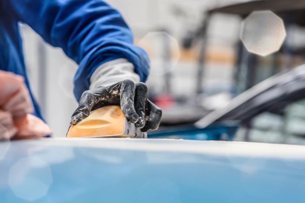 Polissage de carrosserie près de Léognan