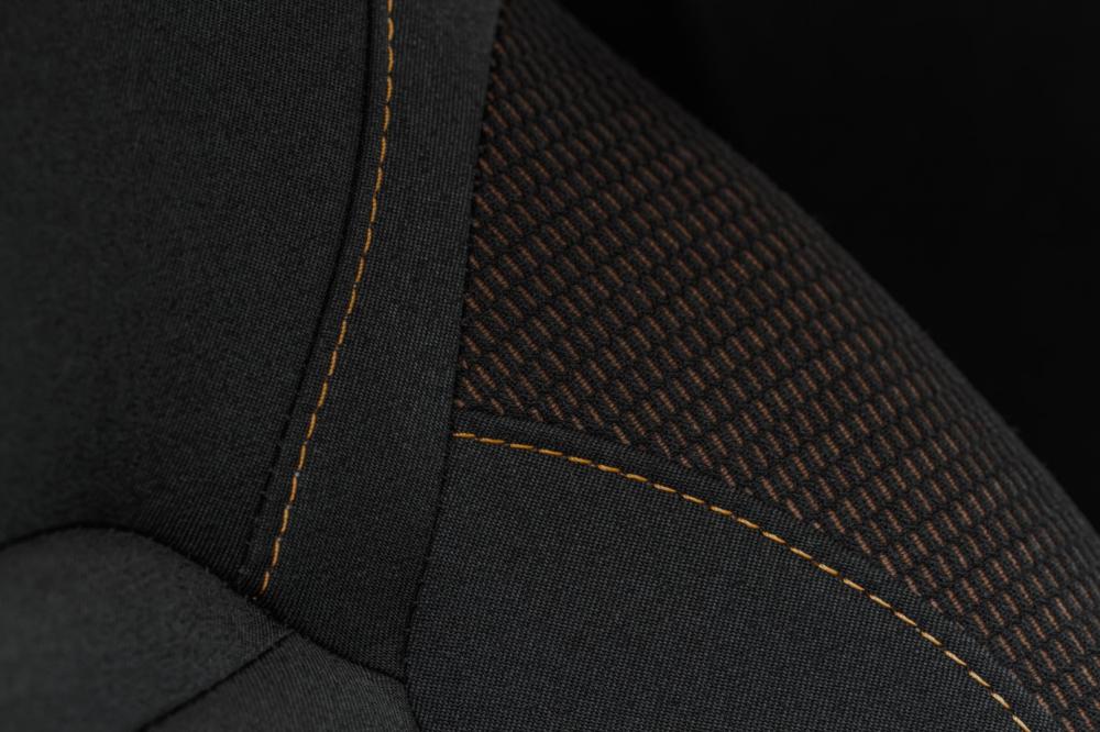 Nettoyage tissu voiture près de Léognan